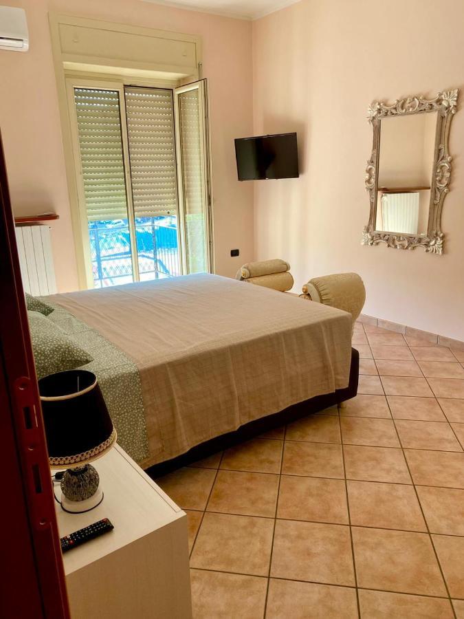 La Divina Apartment Cosenza Exterior photo